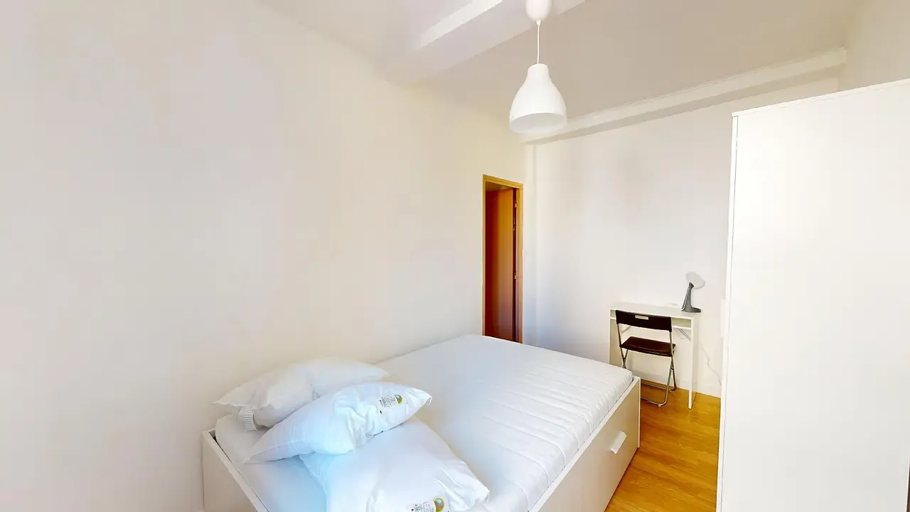 Private room in Rue Michel de Bourges, Toulon (1692507) ROOM 2