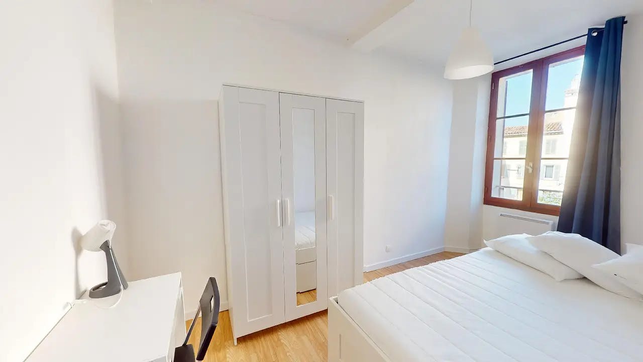 Chambre privée à louer pour 391 €/mois à Toulon, Rue Michel de Bourges