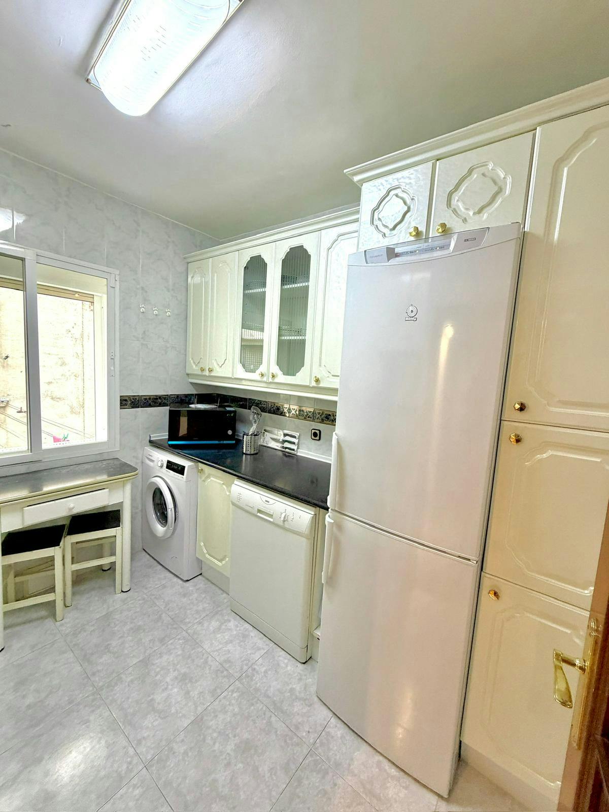 Single room Alcalá De Henares, 1 bed, 7m² — photo 9