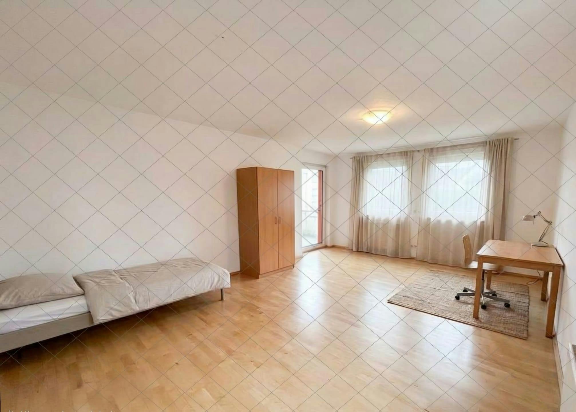 WG-Zimmer zu mieten für 680 € pro Monat in Königsbrunn, Donauwörther Straße