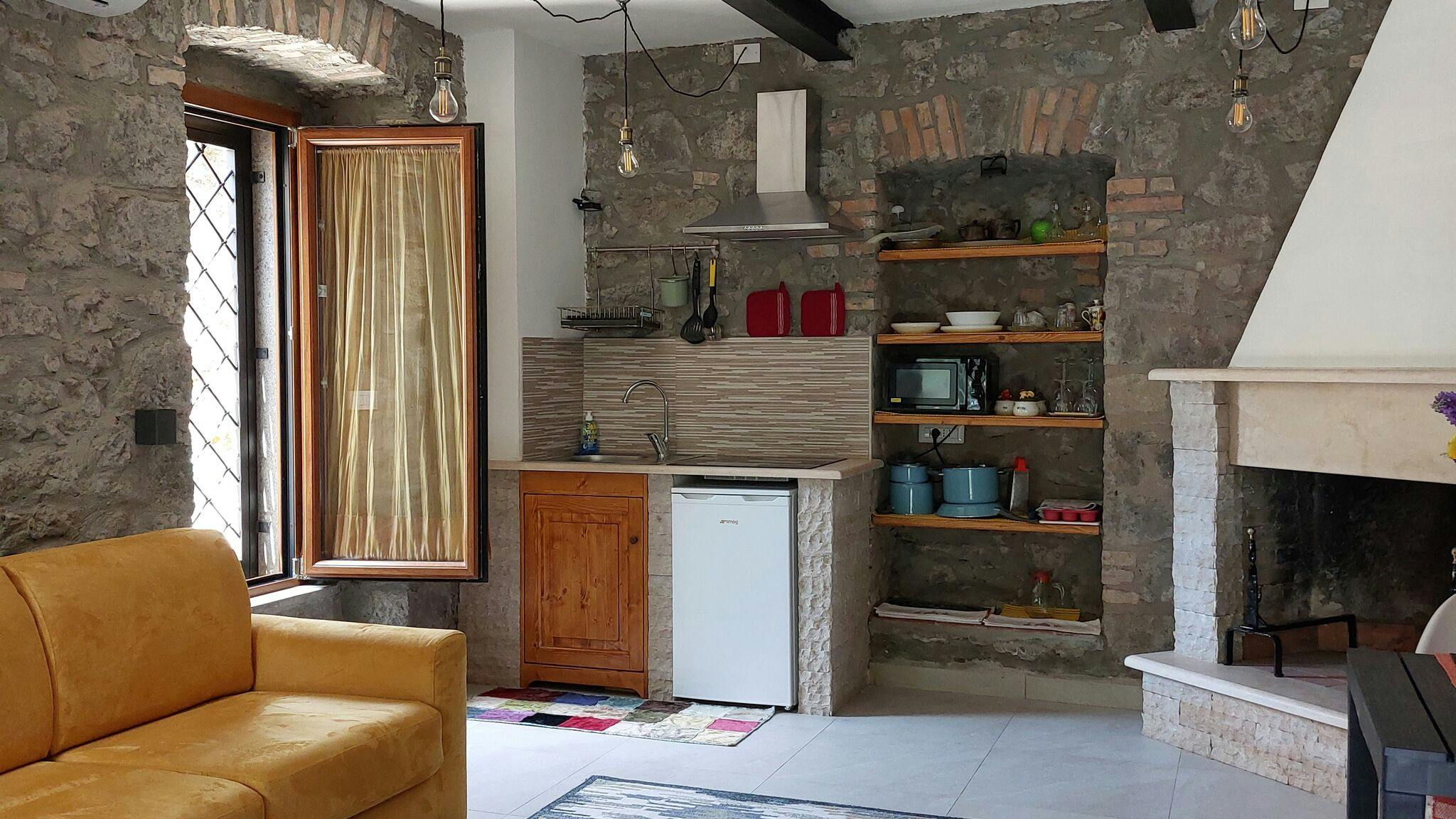 单间公寓 正在以 €1 的月租出租，其位于 Montefiascone, Via Cardinal Salotti