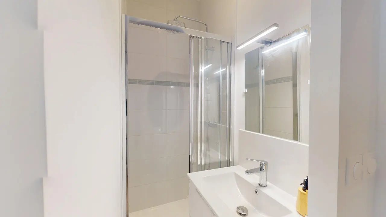 Отдельная комната сдается в аренду за 430 € в месяц в Pau, Rue Manescau