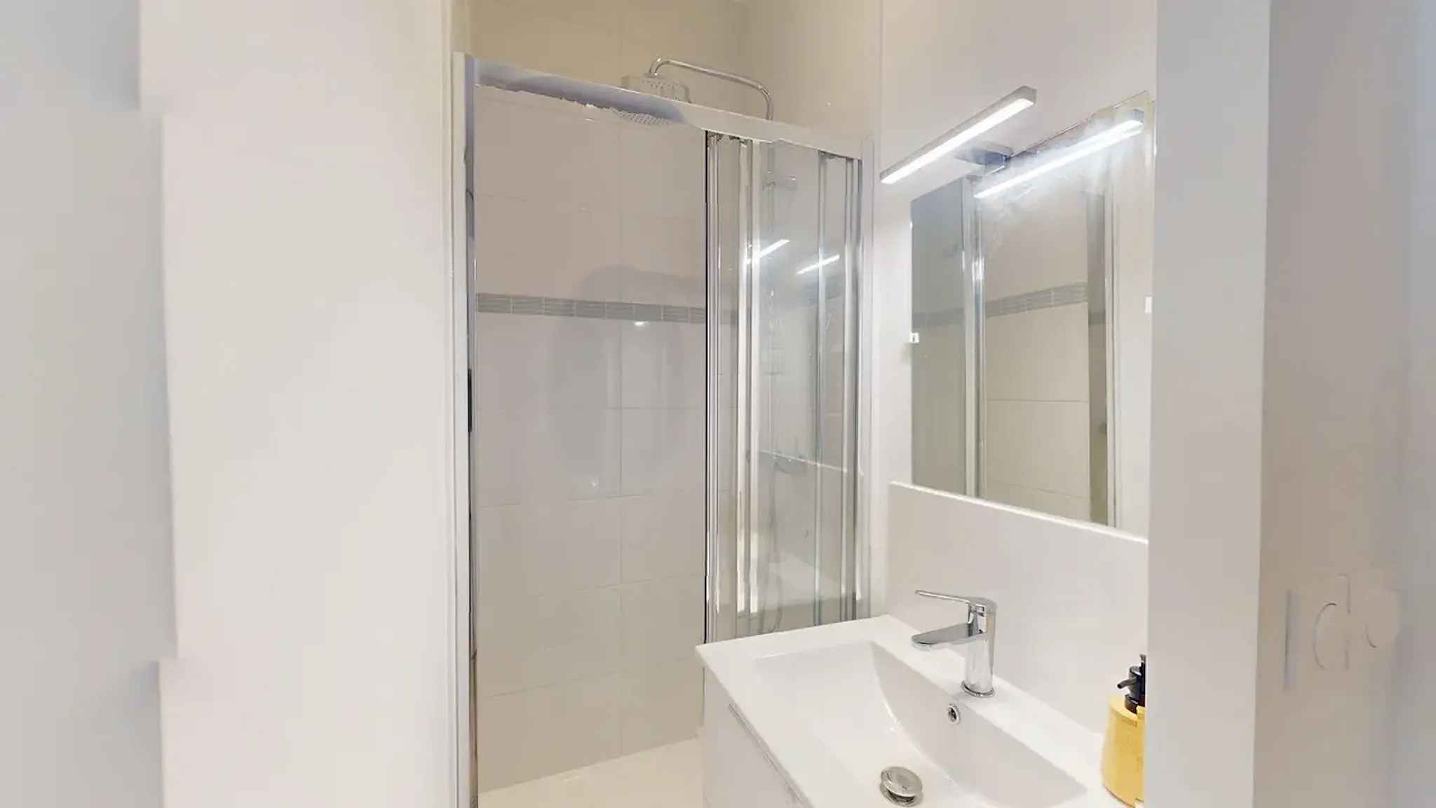 Rue Manescau, Pau preview