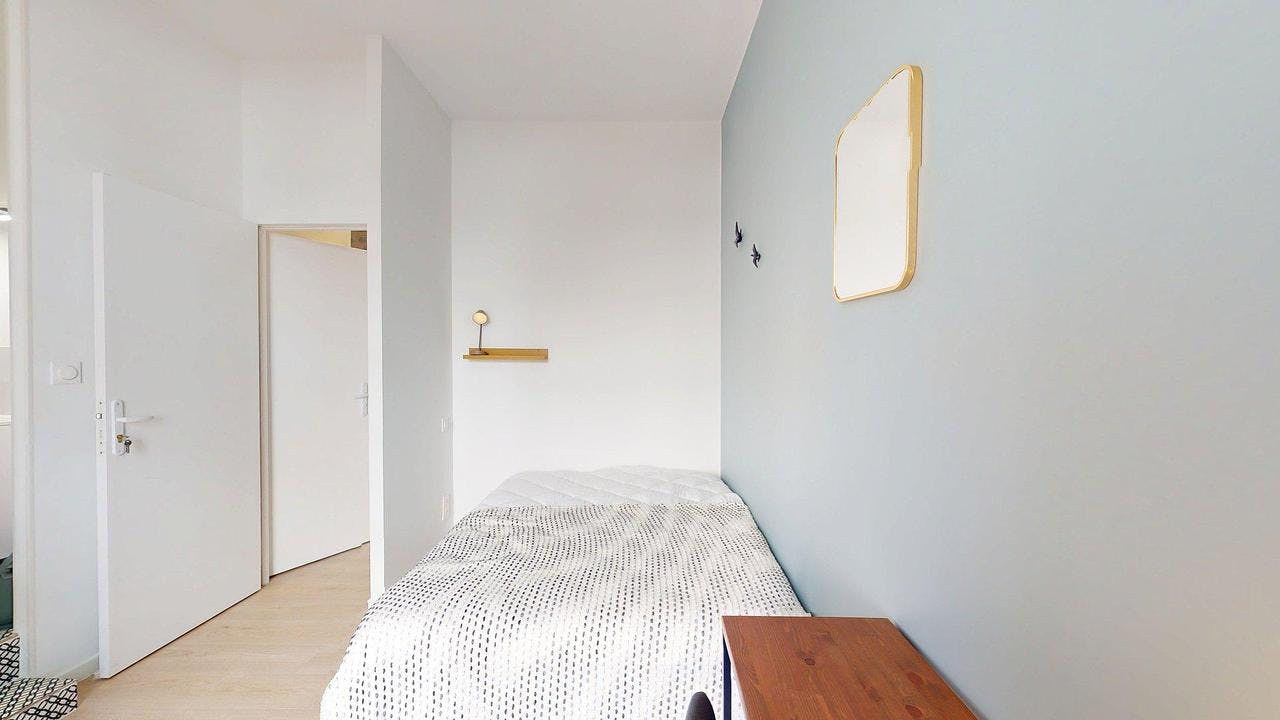 Privat rum att hyra för 400 € i månaden i Pau, Rue Manescau