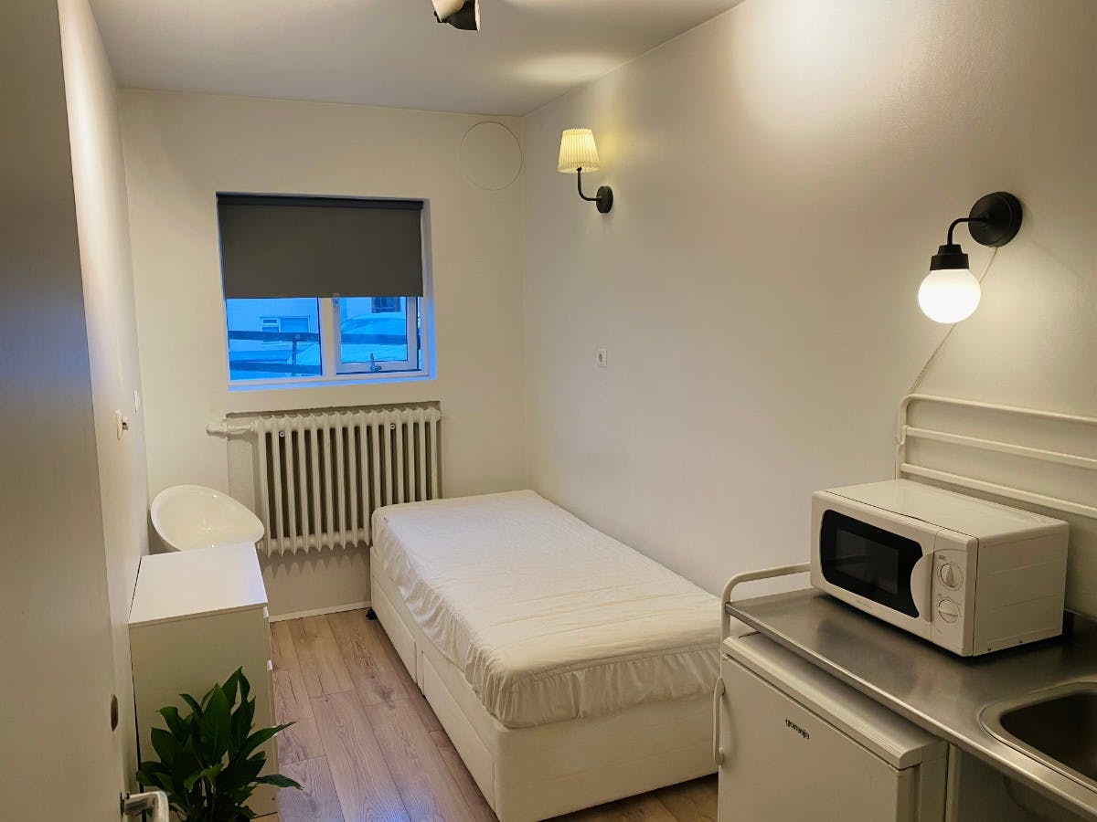 Private room for rent for €690 per month in Reykjavík, Eskihlíð