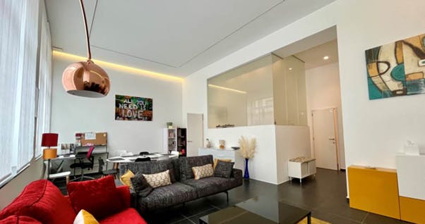 Apartment for rent for €2,450 per month in Brussels, Rue de la Senne