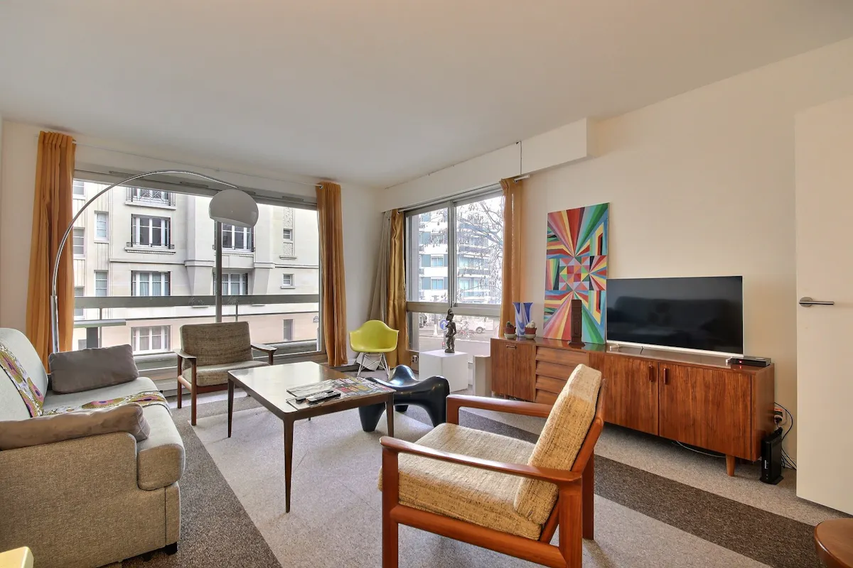 1-Bedroom Apartment in Avenue de Wagram, Paris (1692656) ROOM