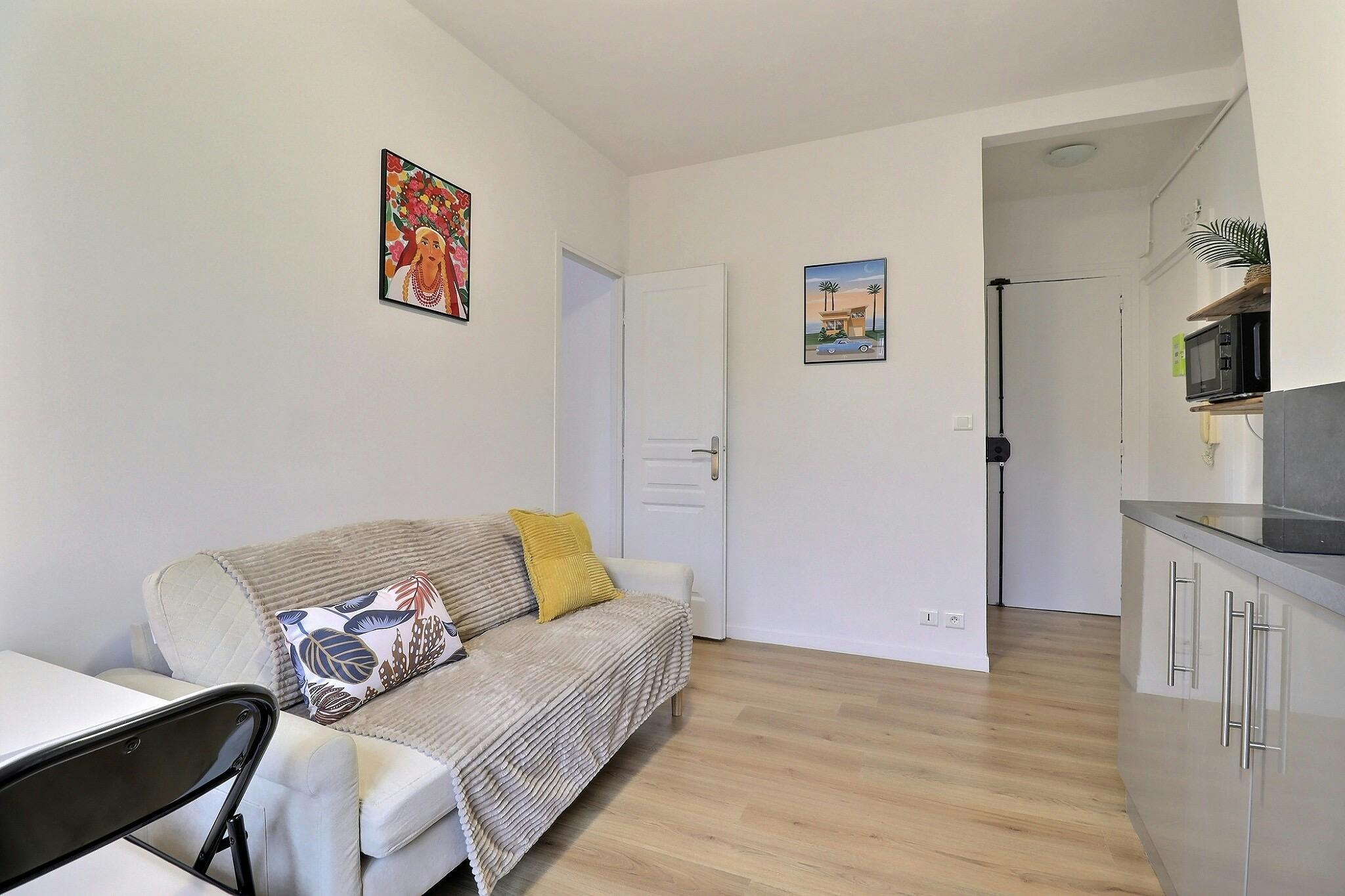 Appartement à louer pour 1 566 €/mois à Paris, Rue du Faubourg Saint-Antoine