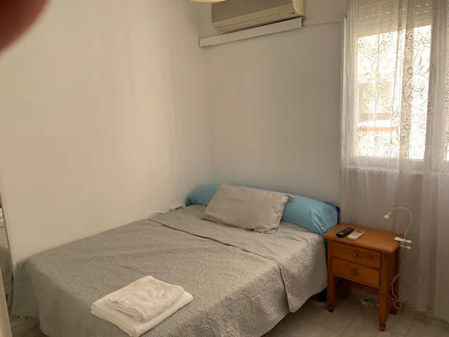 Private room in Calle Diego de Almaguer, Málaga (1692697) room image 1