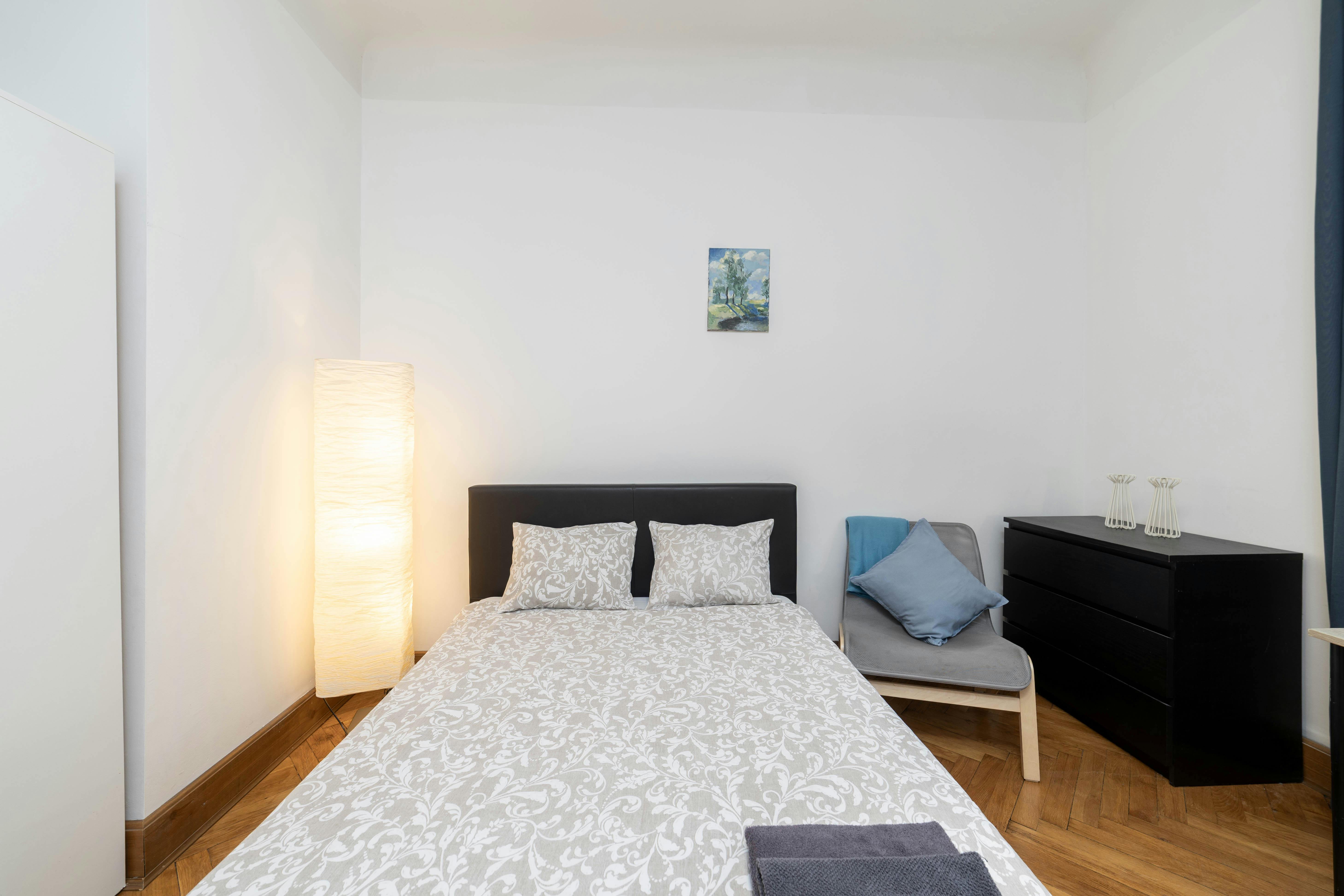 Tērbatas iela, Riga preview