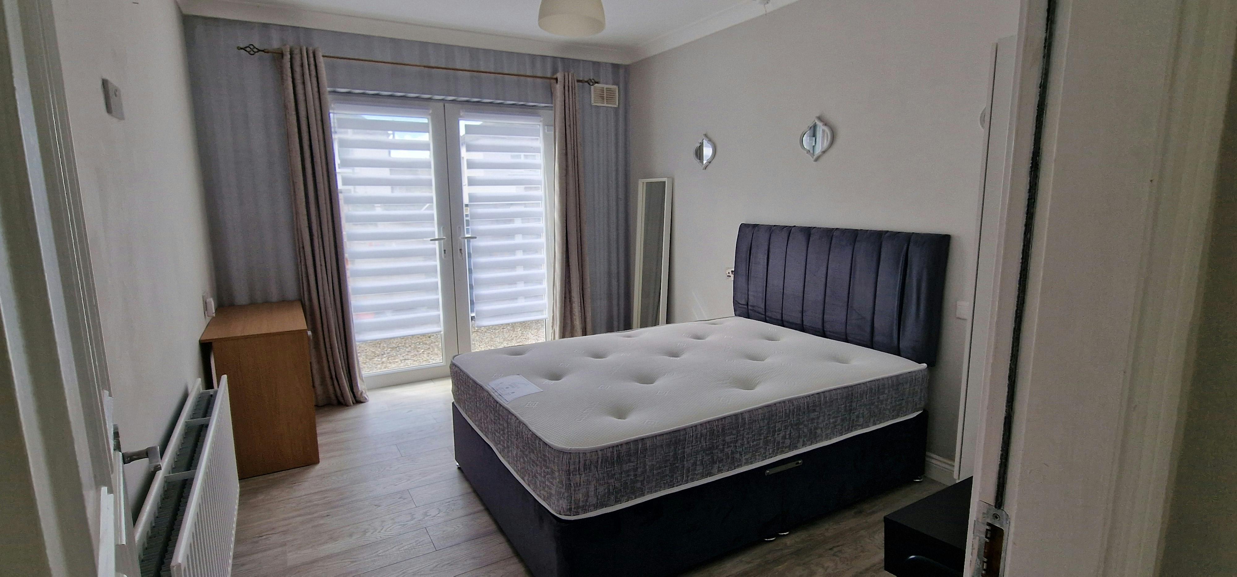 Приватна кімната за оренду для 850 EUR на місяць у Dublin, Mellowes Road