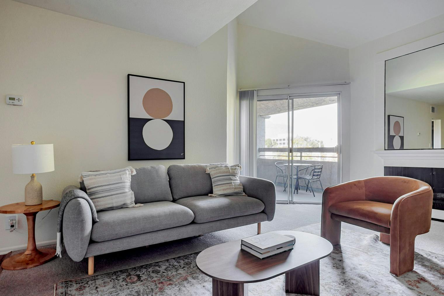 Appartement te huur voor $5,615 per maand in Pasadena, East Del Mar Boulevard