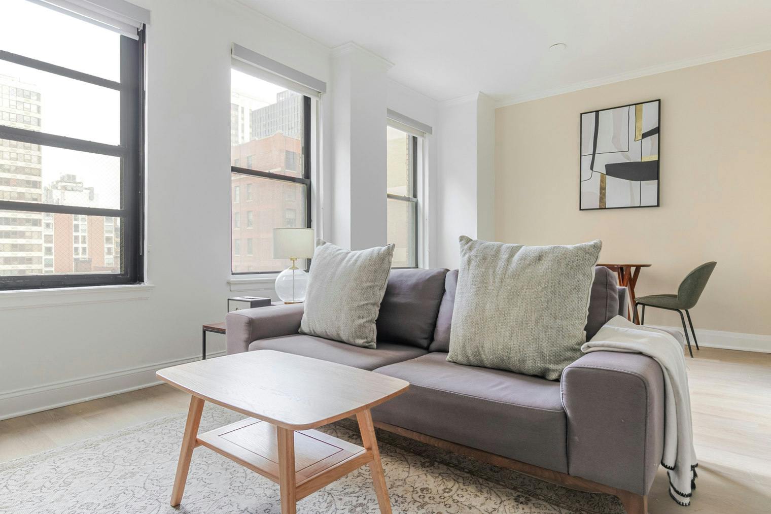 Квартира за оренду для $3,335 на місяць у Chicago, East Chestnut Street