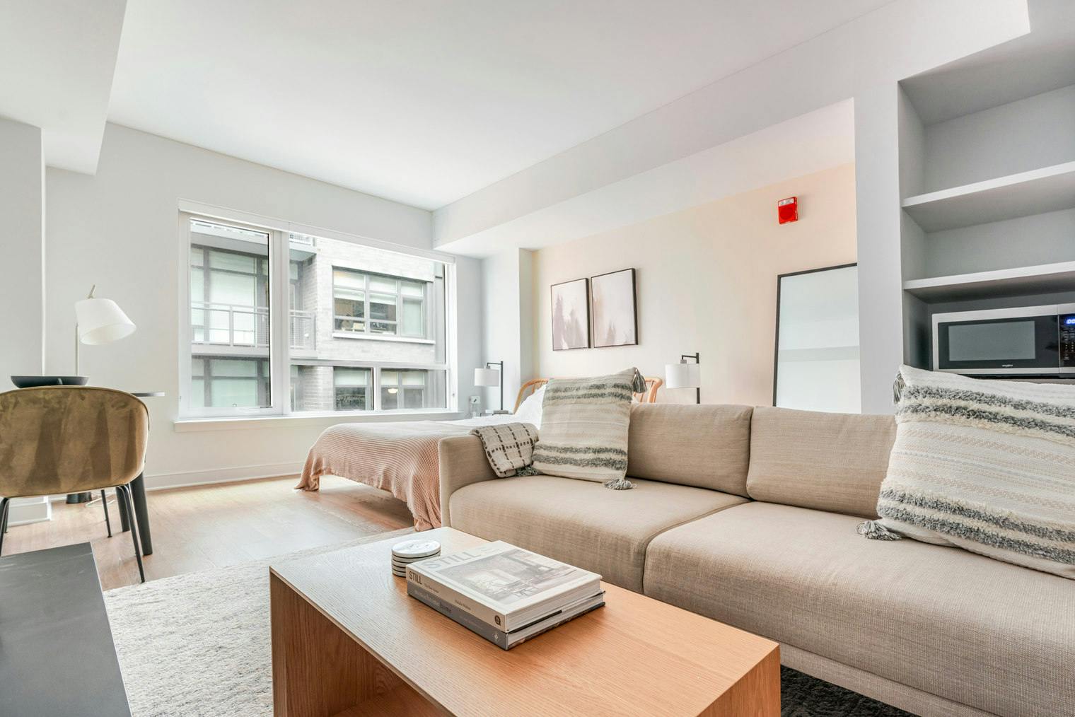 Monolocale in affitto a $4,952 al mese a Washington, D.C., I Street Northwest