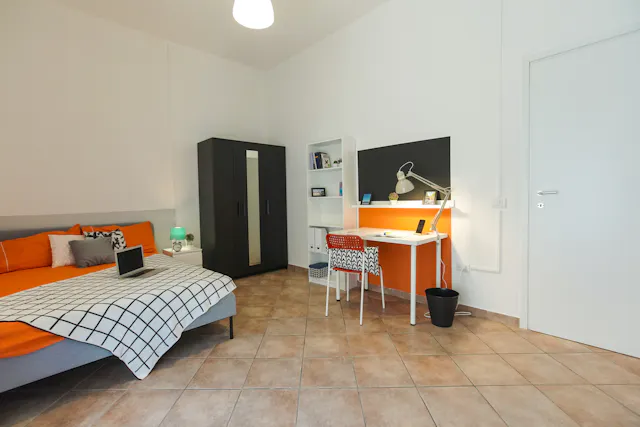 Private room in Via Pignasecca, Naples (1692995) room image 2