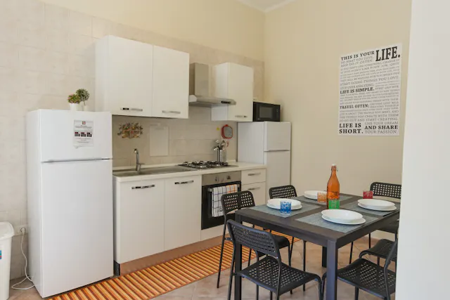 Private room in Via Pignasecca, Naples room image 1