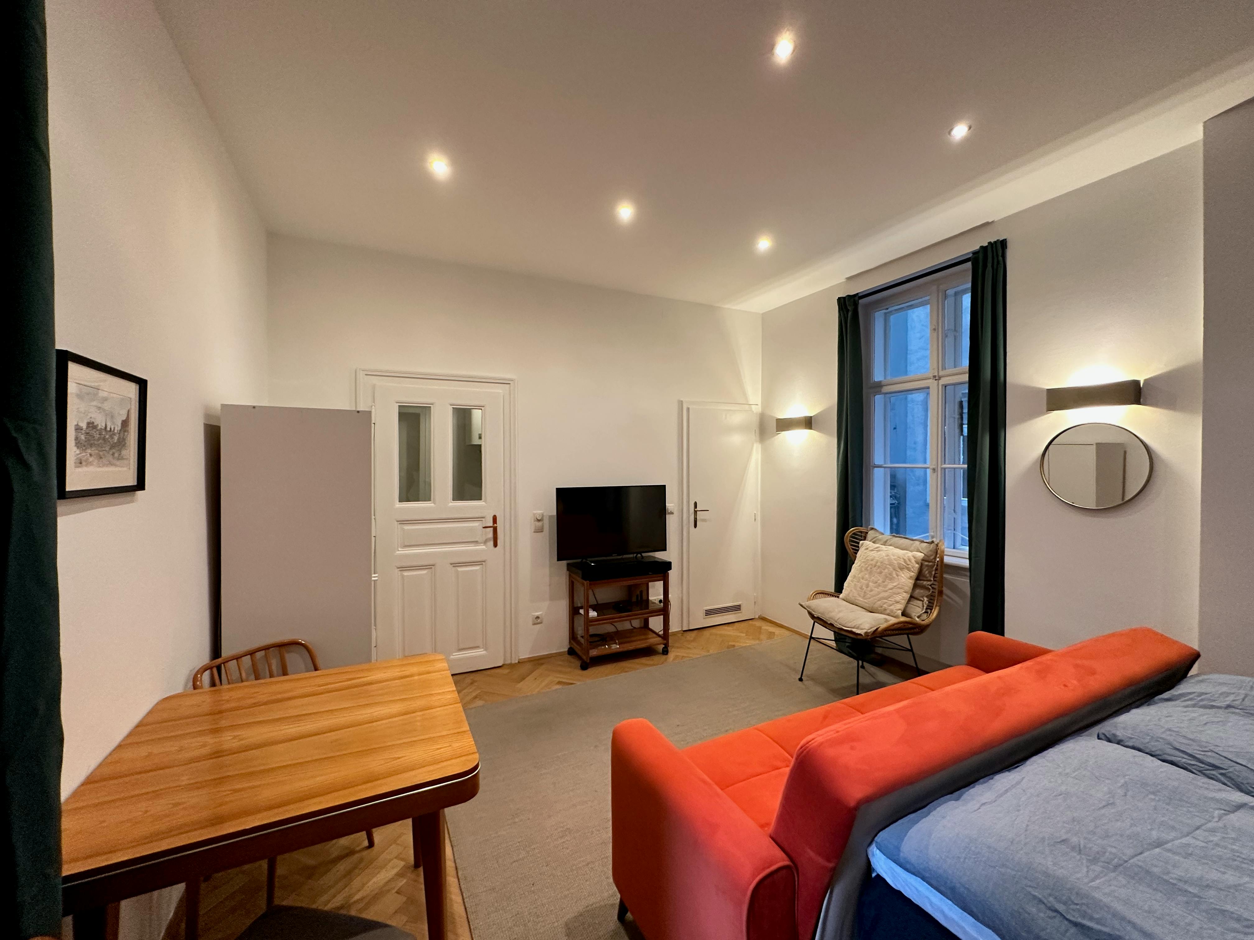 Rechte Wienzeile, Vienna preview