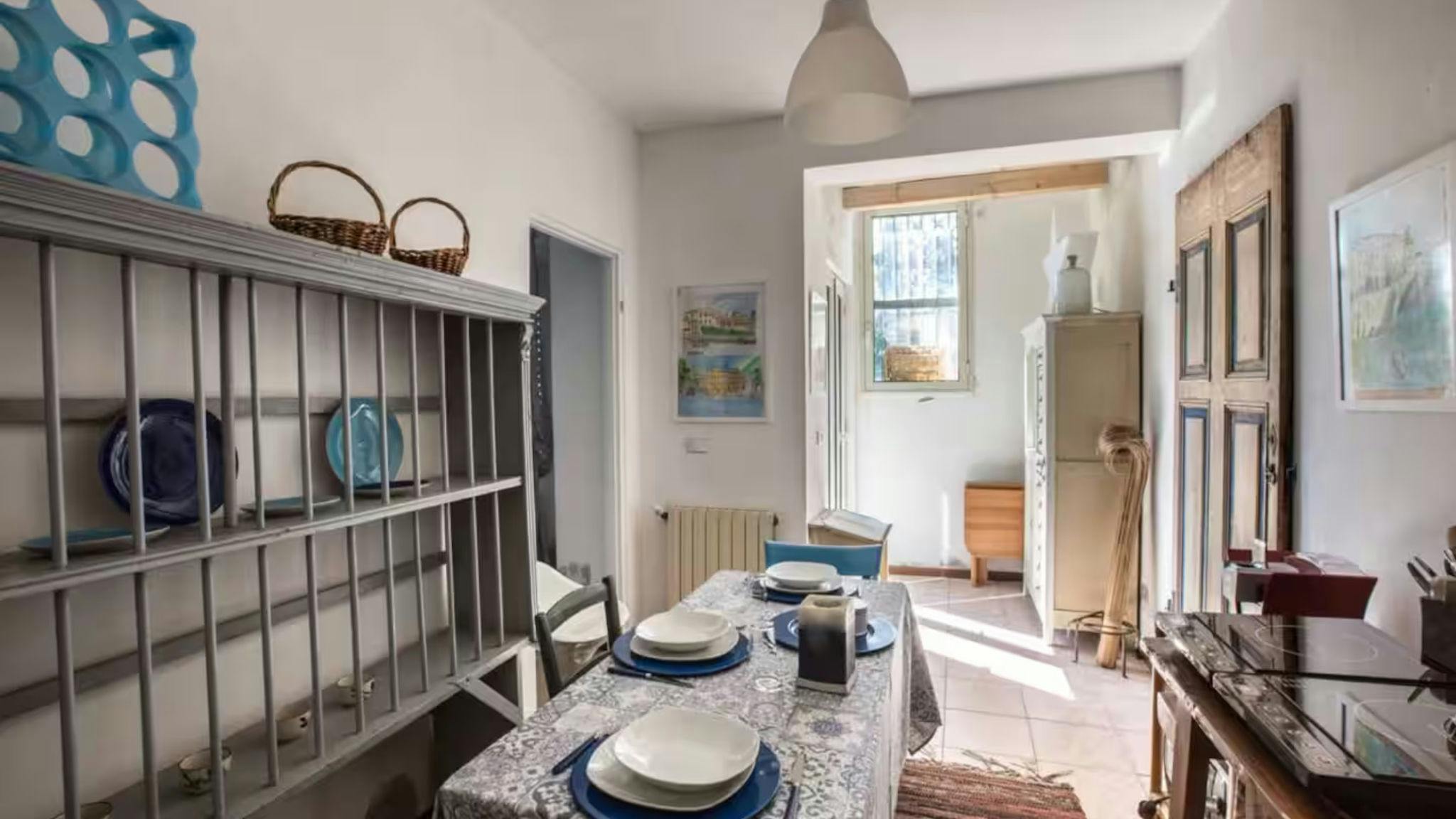 Appartement à louer pour 1 €/mois à Pescate, Via Roma