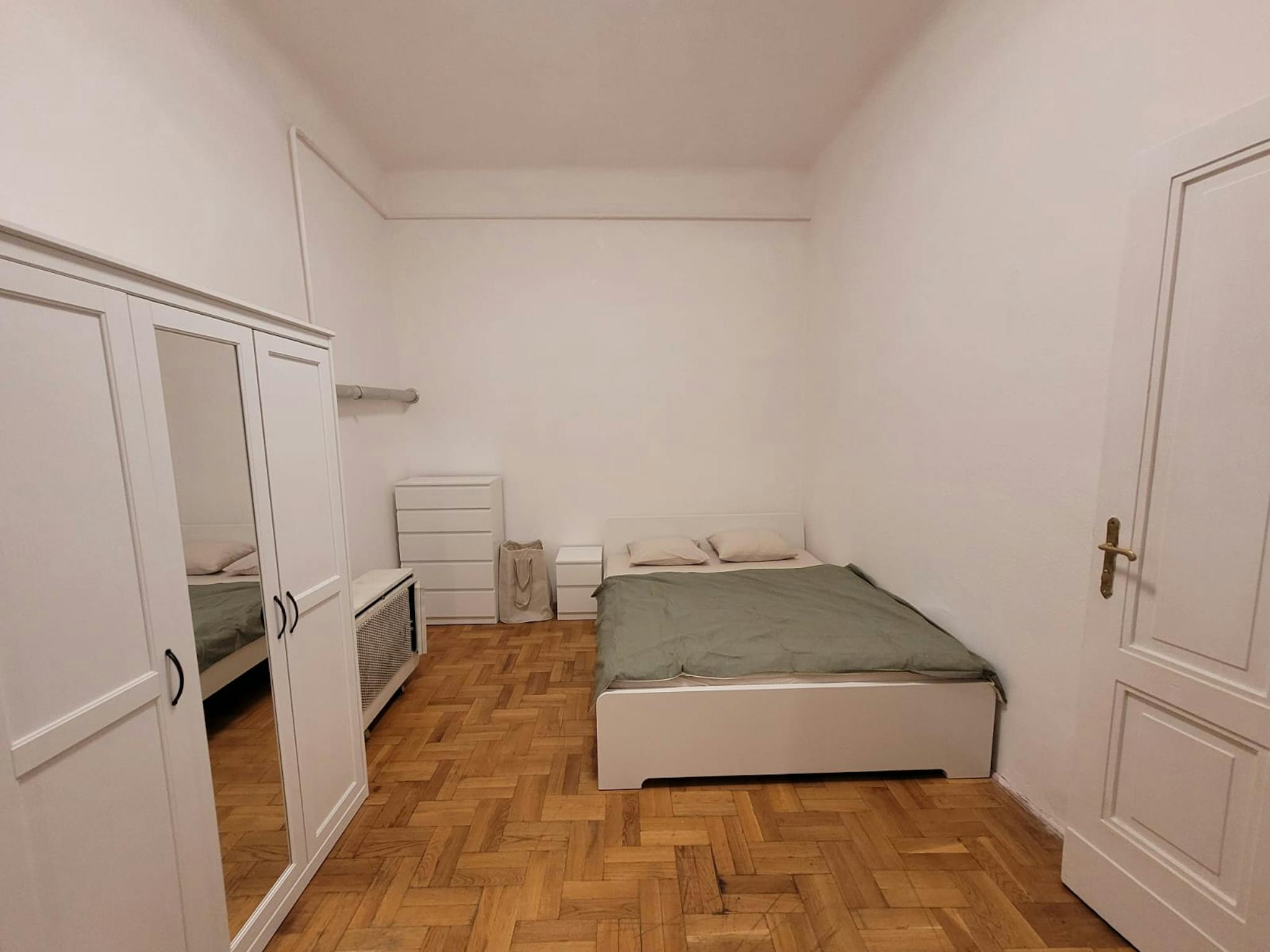 Váci utca, Budapest preview