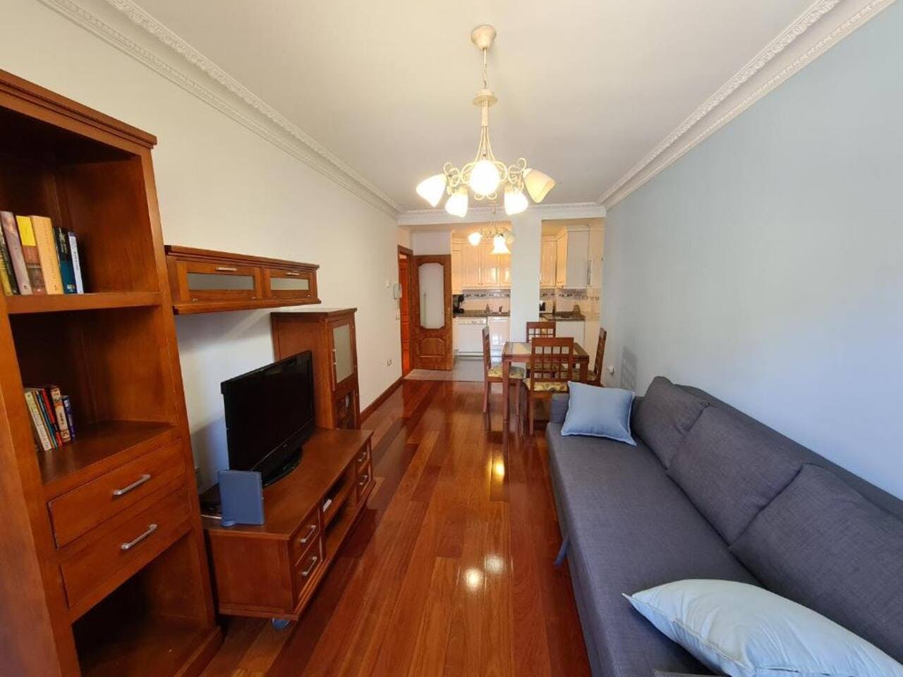 Hus att hyra för 10 000 € i månaden i Gijón, Avenida de la Costa