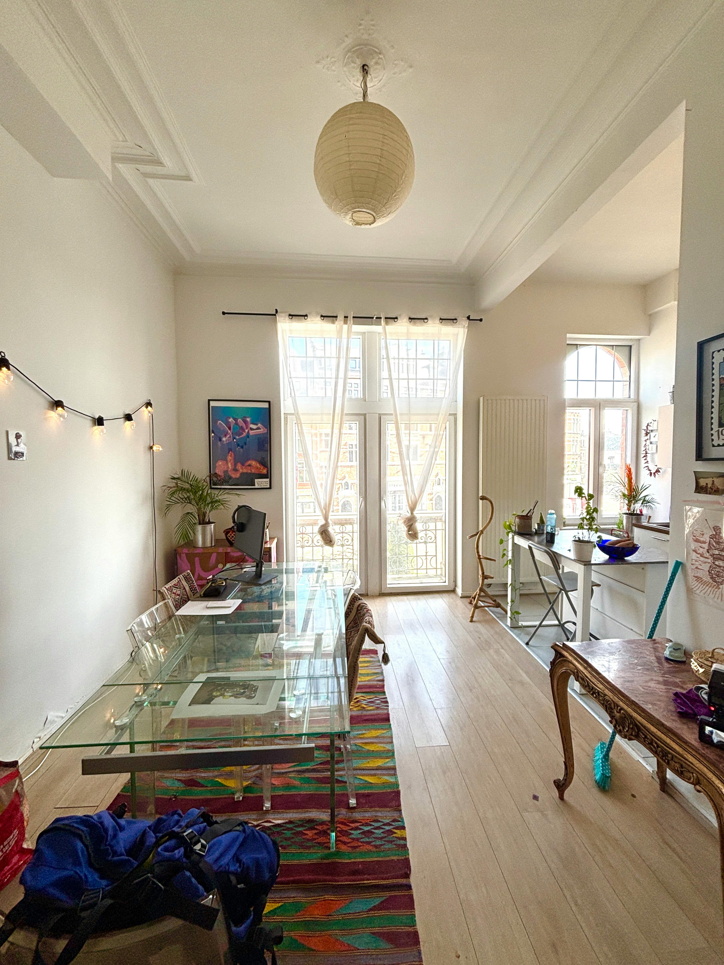 Apartamento para alugar por € 1.100 por mês em Anderlecht, Place de la Vaillance