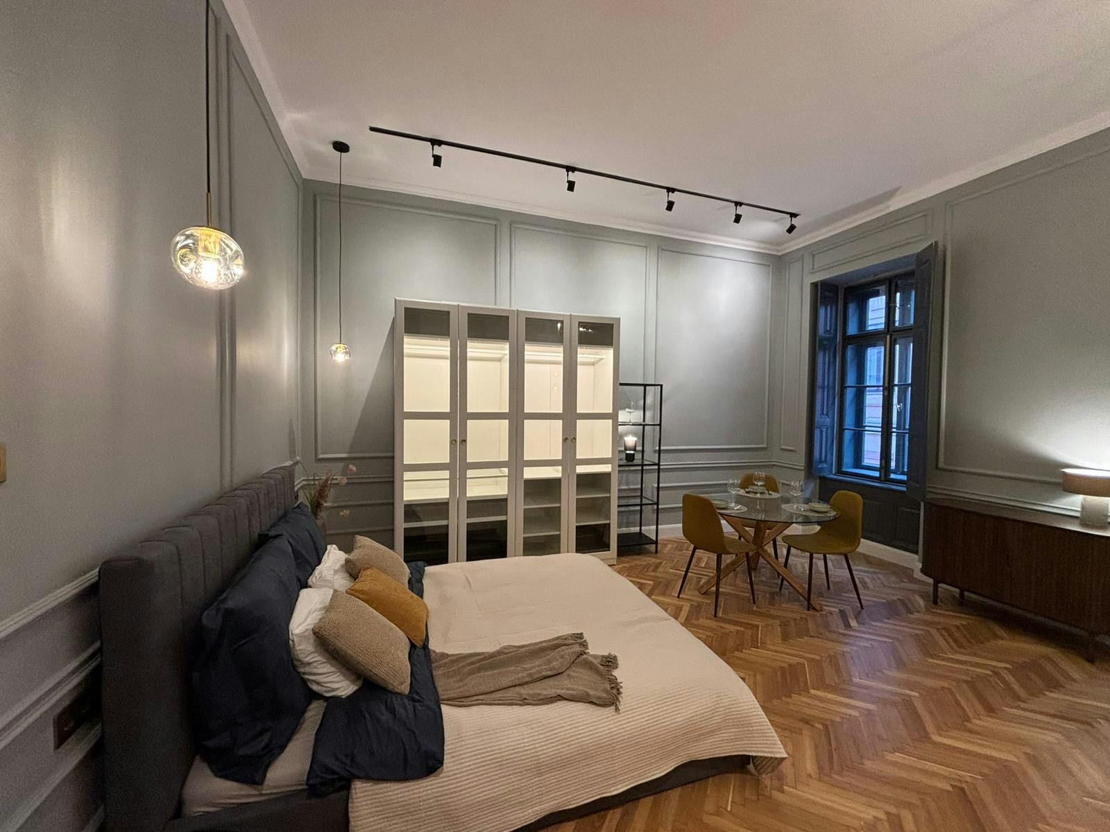 Hajós utca, Budapest preview