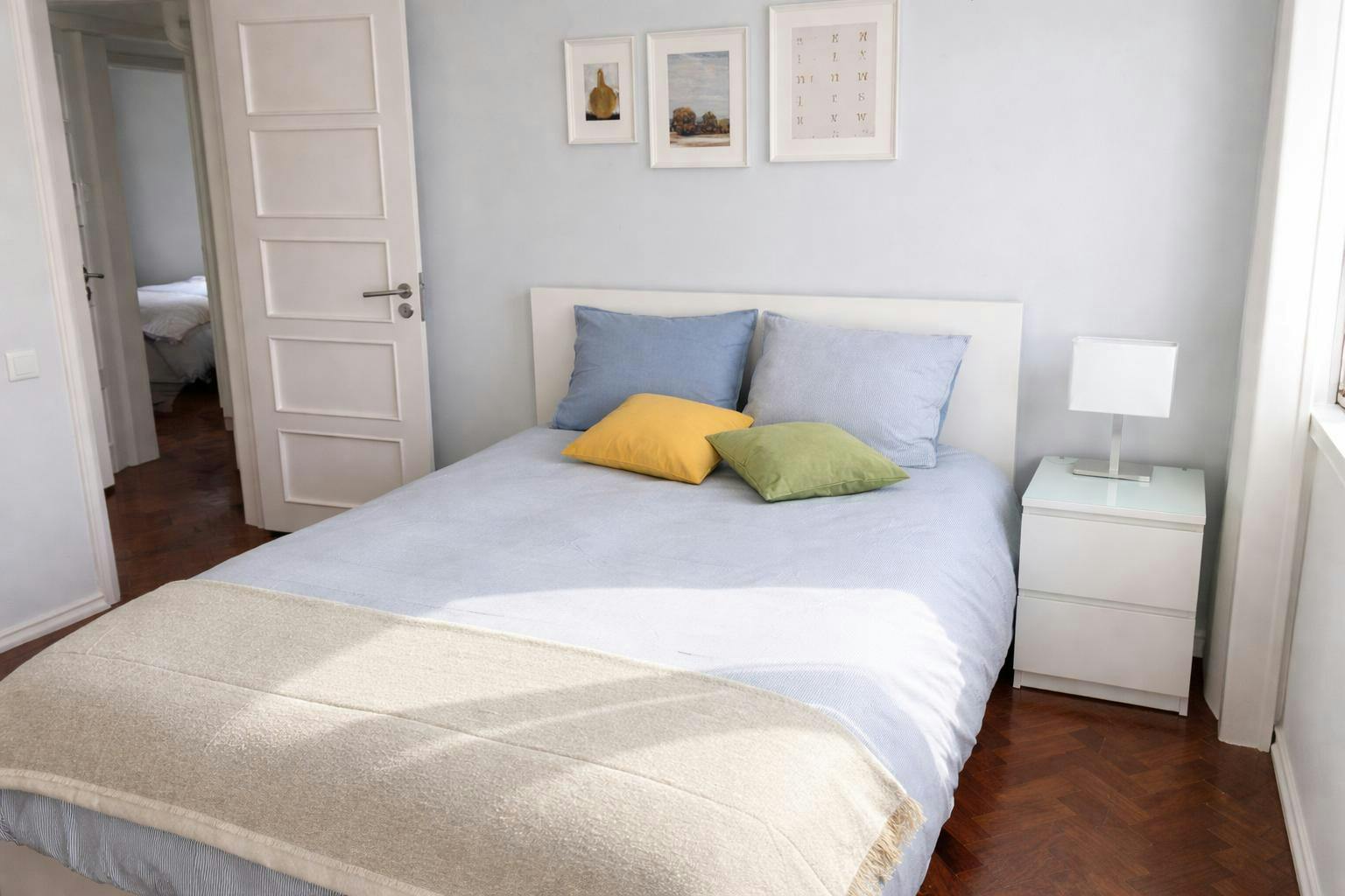 preview gallery tile