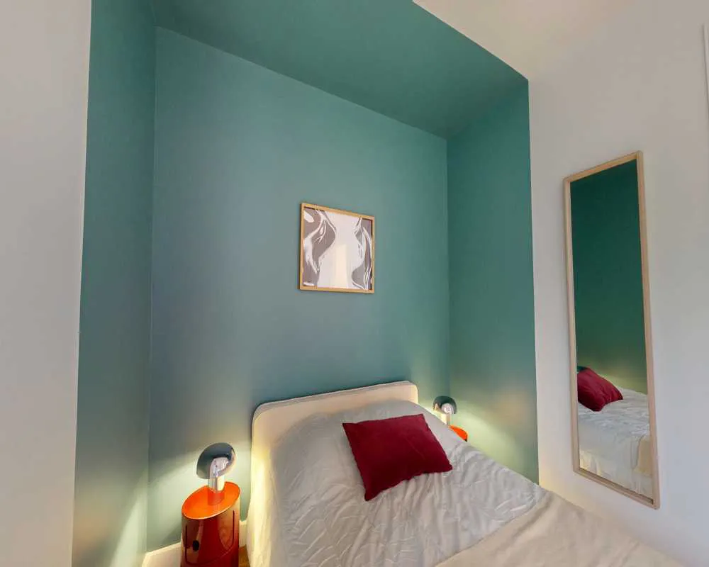Private room in Avenue Montaigne, Paris (1693391) ROOM