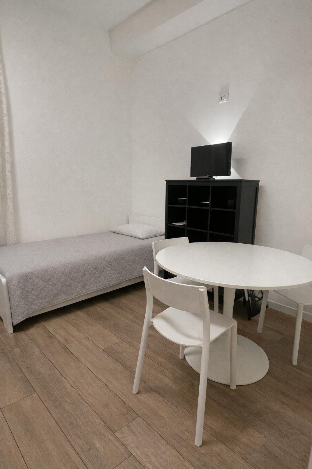 Студия сдается в аренду за 900 € в месяц в Milan, Largo Vittorio Sereni