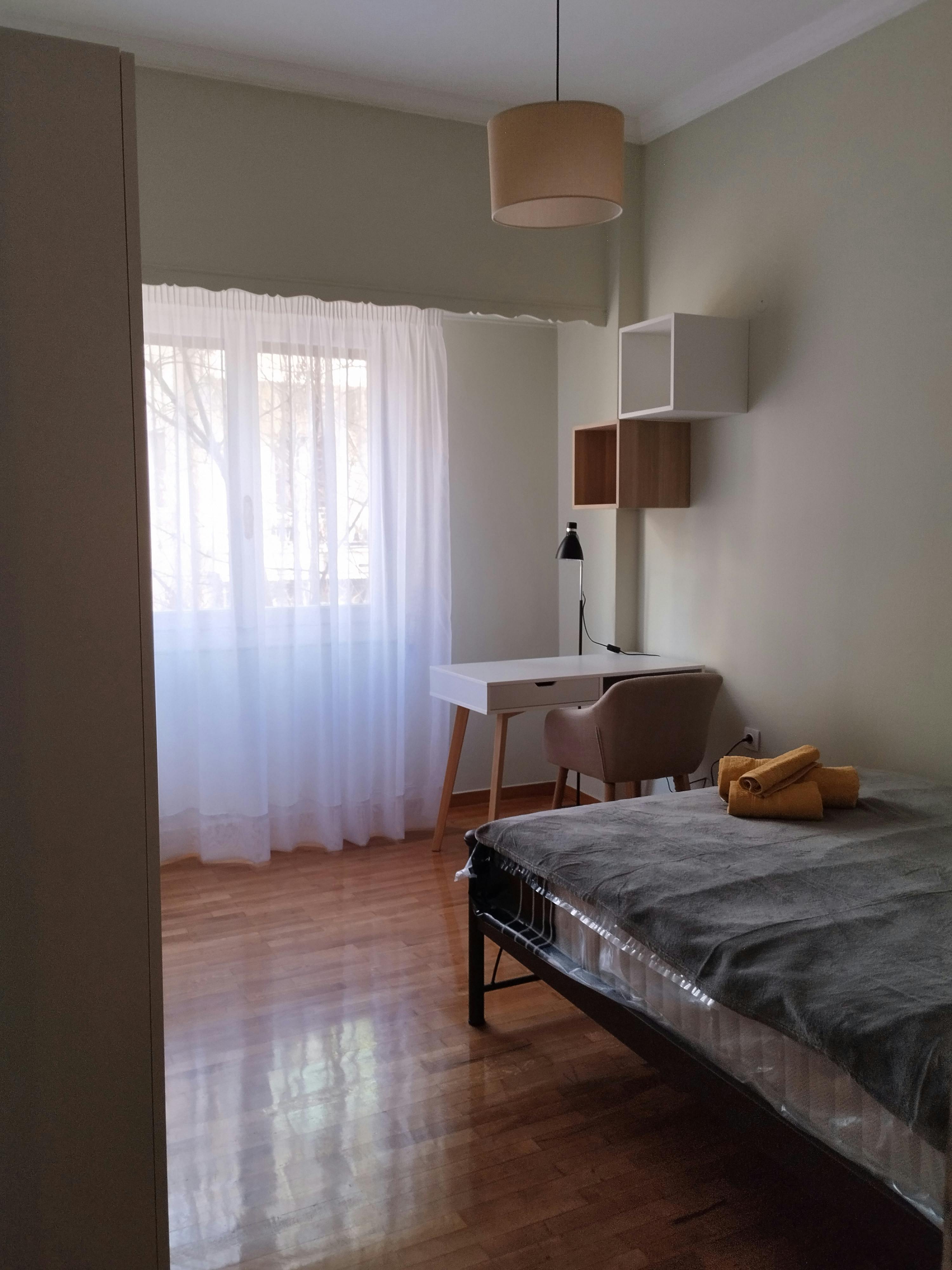 Private room for rent for €440 per month in Athina, Agias Zonis