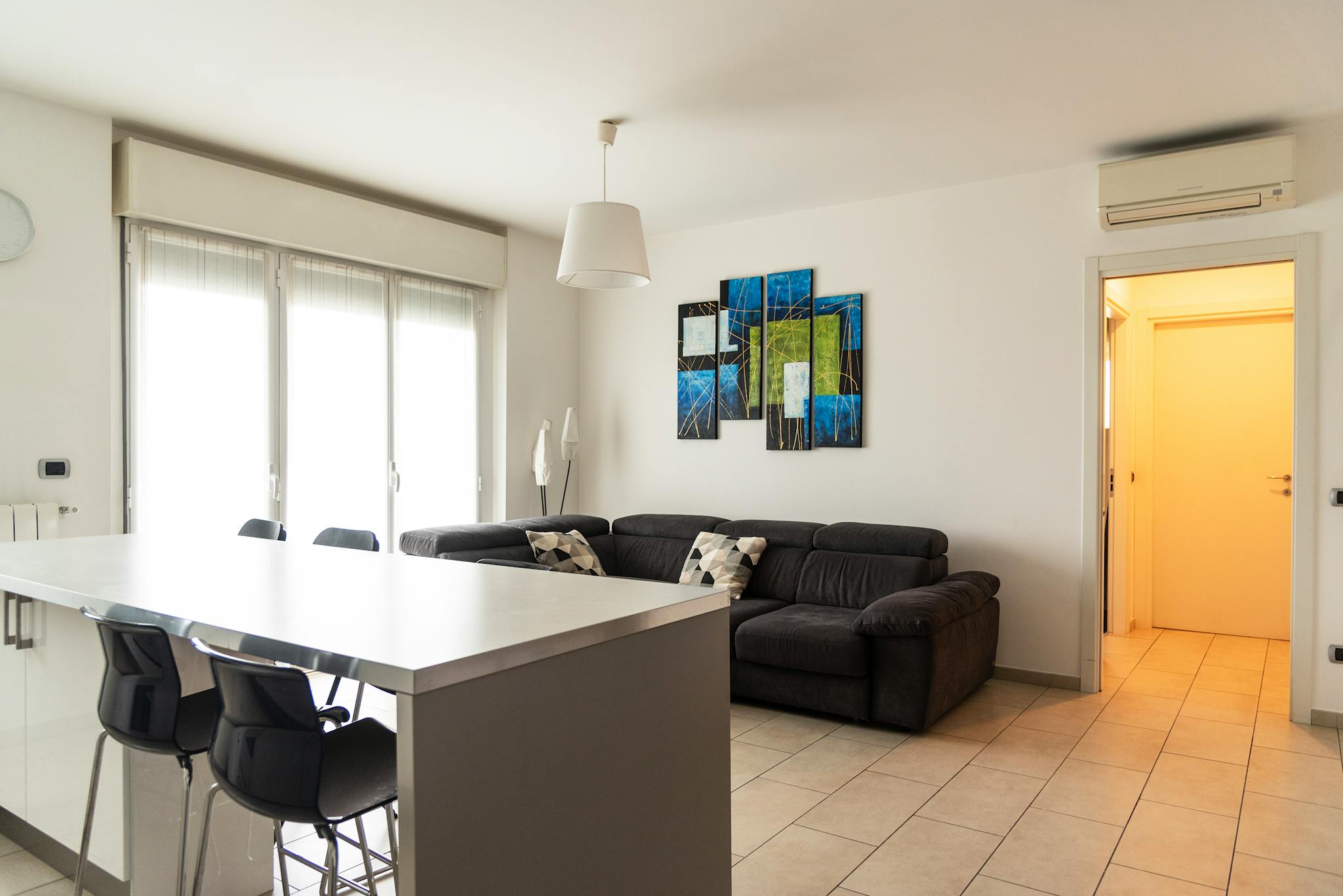 Via Cardinale Mezzofanti, Milan preview