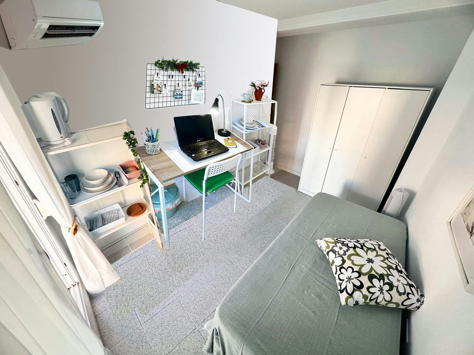 preview gallery tile