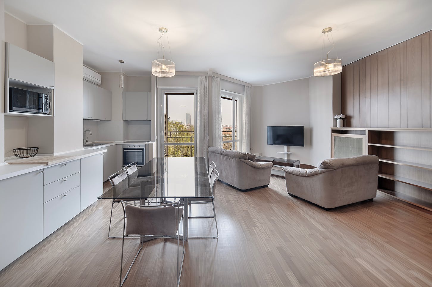 Piazzale Siena, Milan preview