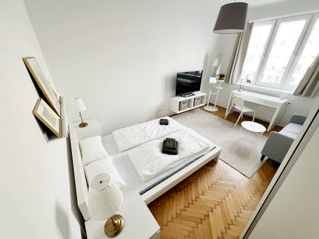 Private room in Rechte Wienzeile, Vienna (1693638) room image 1