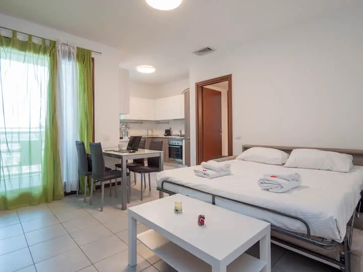1-Bedroom Apartment in Viale Sarca, Milan (1693659) ROOM 4