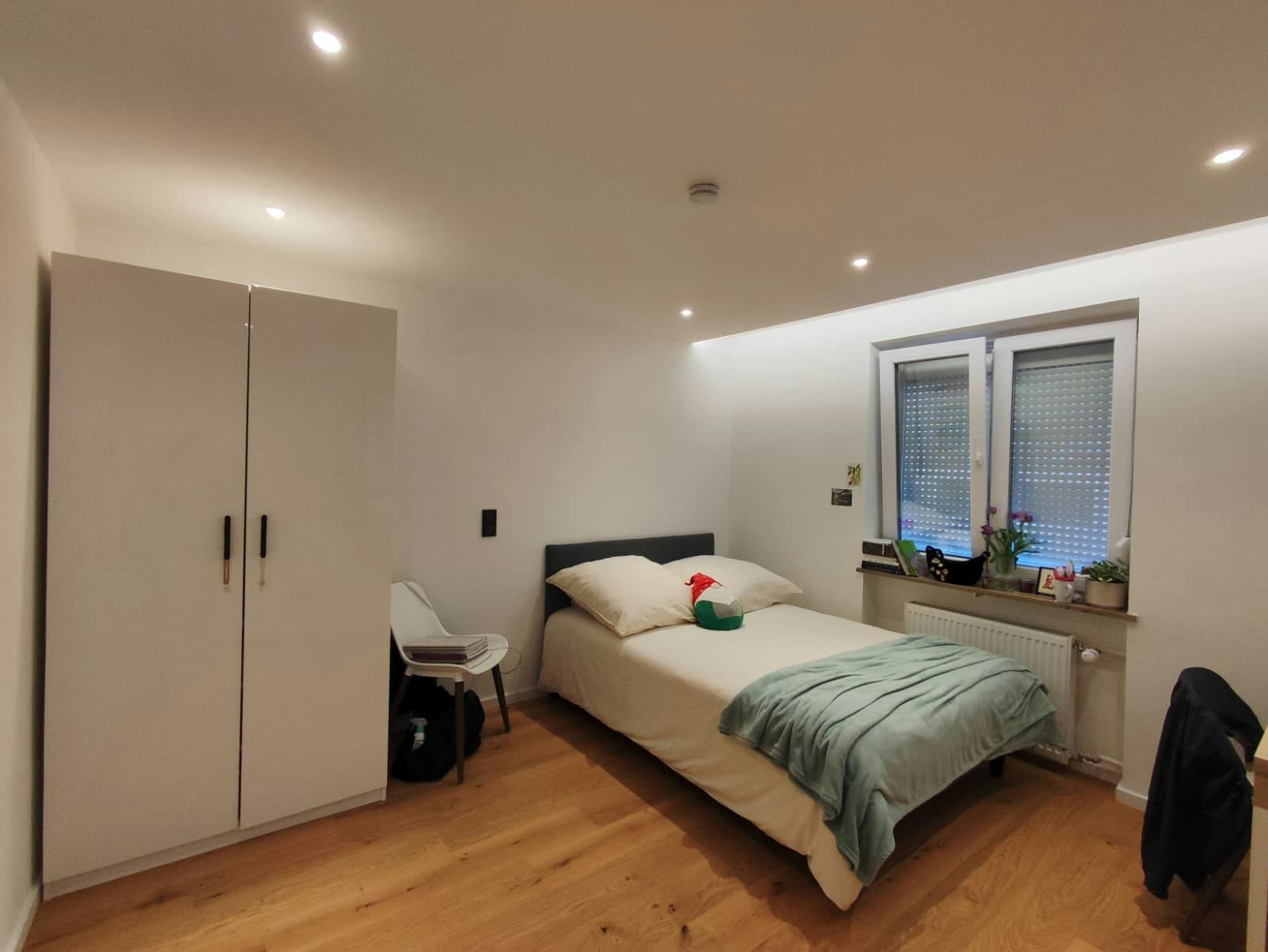 WG-Zimmer zu mieten für 860 € pro Monat in Munich, Stadelheimer Straße