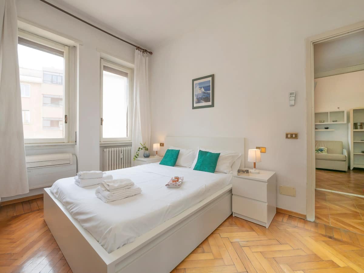 Via Varese, Milan preview