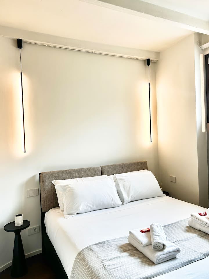 Via Coluccio Salutati, Milan preview