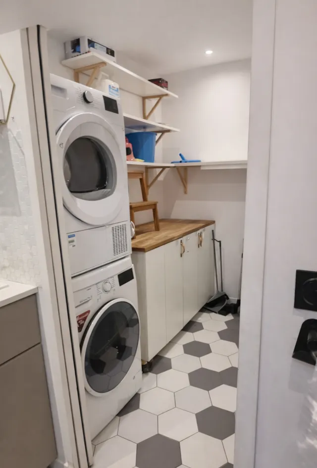 3-Bedroom Apartment in Rue Gustave Eiffel, Clichy (1693777) room image 20