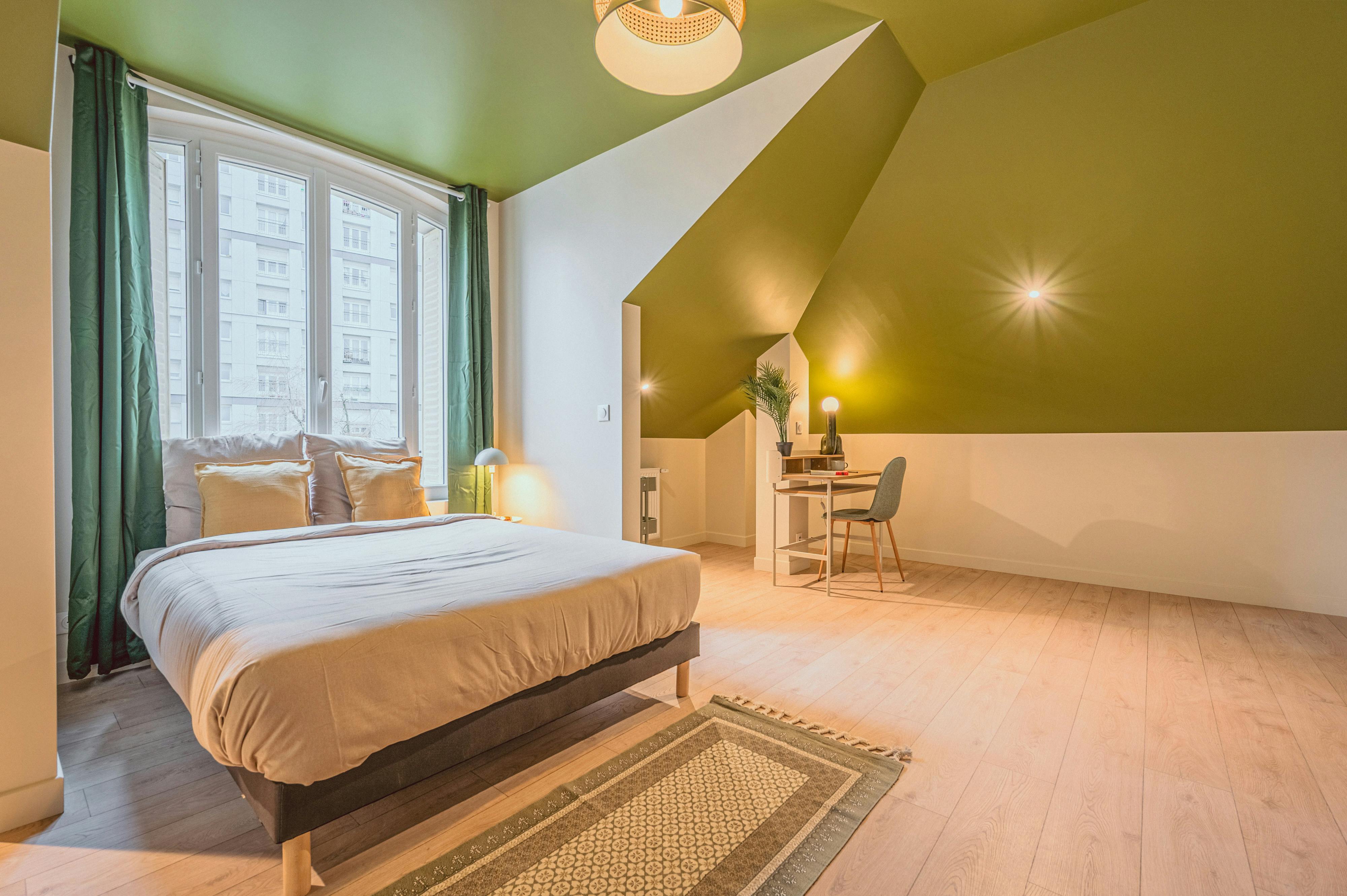 Private room for rent for €605 per month in Noisy-le-Sec, Boulevard Michelet