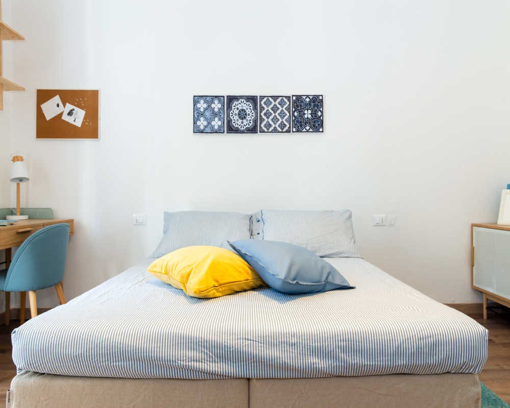 Studio for rent for €1,375 per month in Milan, Via della Moscova