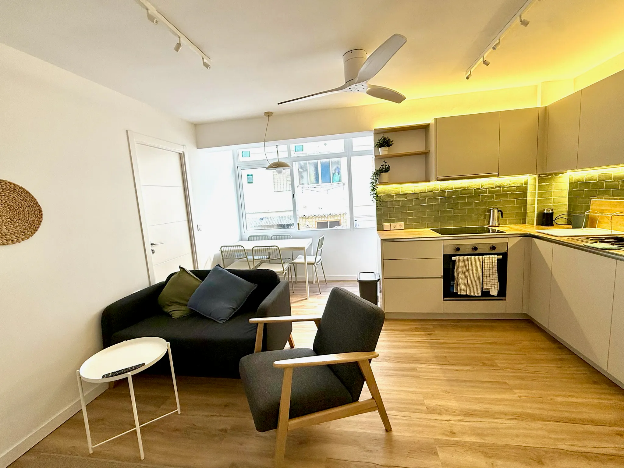 Private room in Carrer de Francesc Climent, Valencia (1693860) ROOM 1