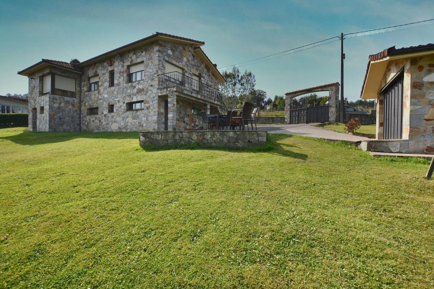 Casa en alquiler por 1.000.000 € al mes en Villaviciosa, Cadmancio