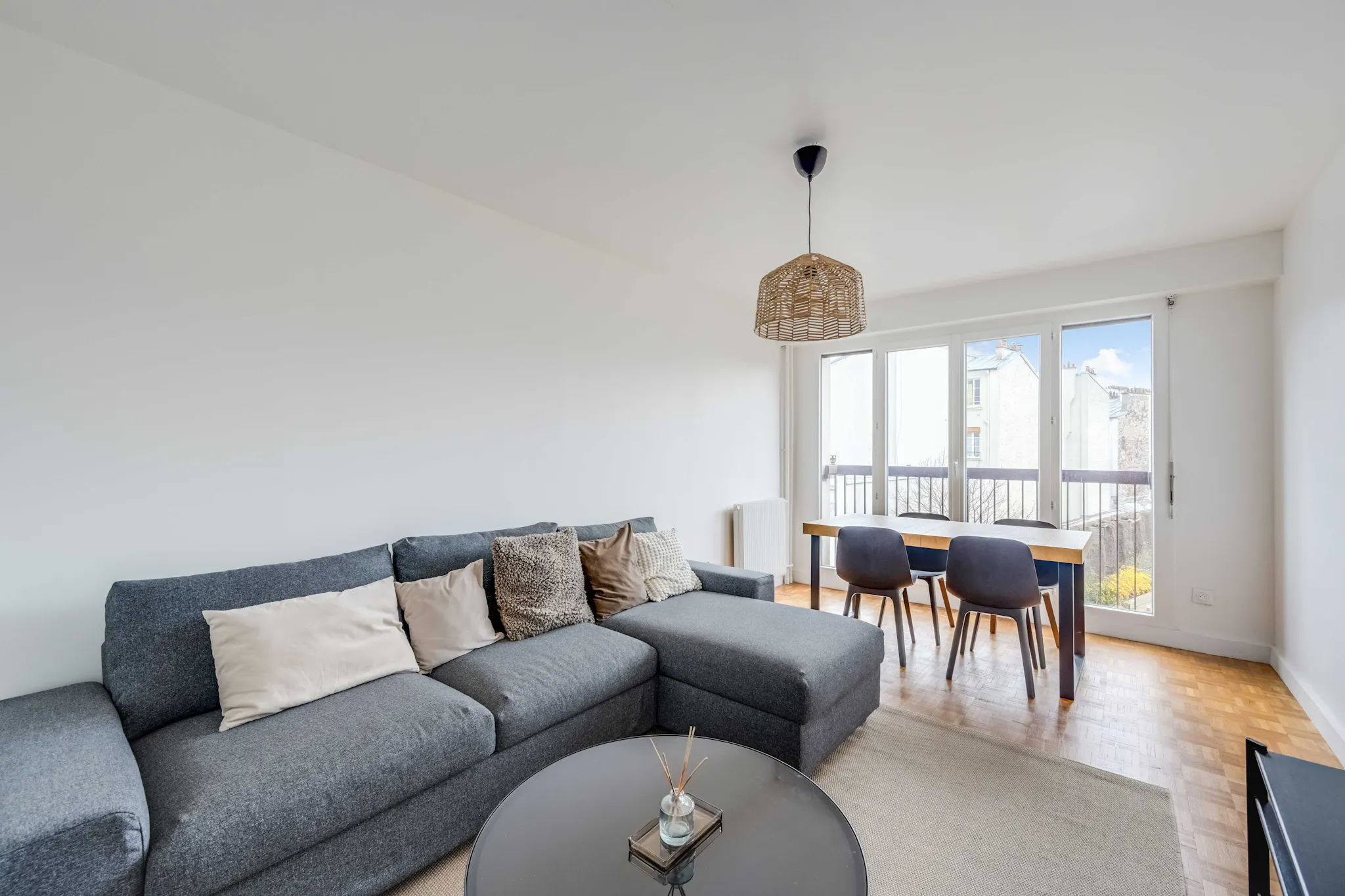 Rue Saint-Bernard, Paris preview