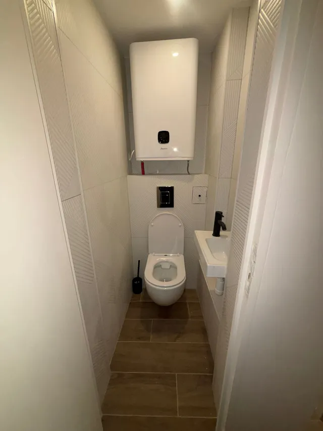 Building in Rue du Faubourg Saint-Martin, Paris (1693906) room image 72