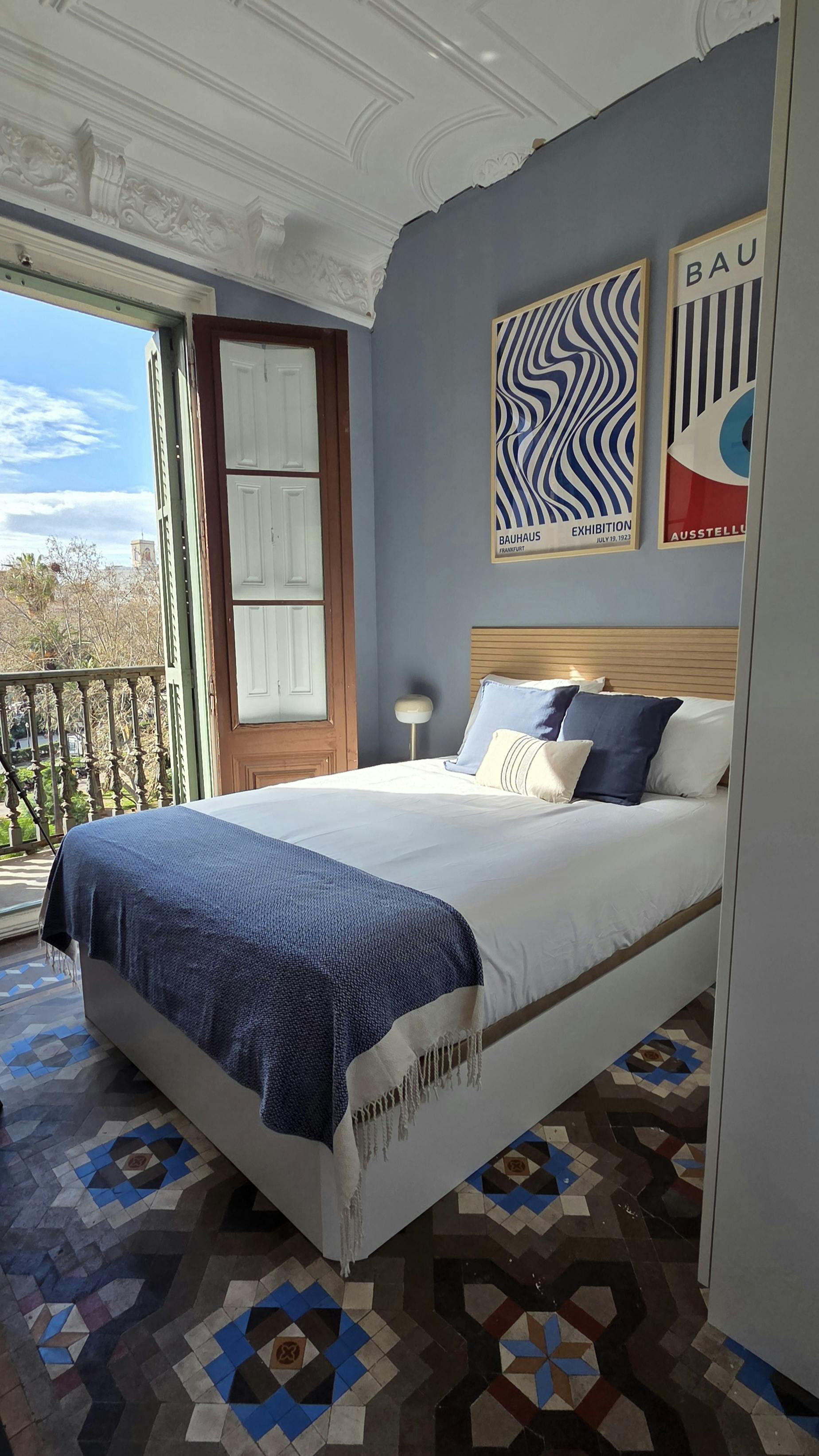 preview gallery tile