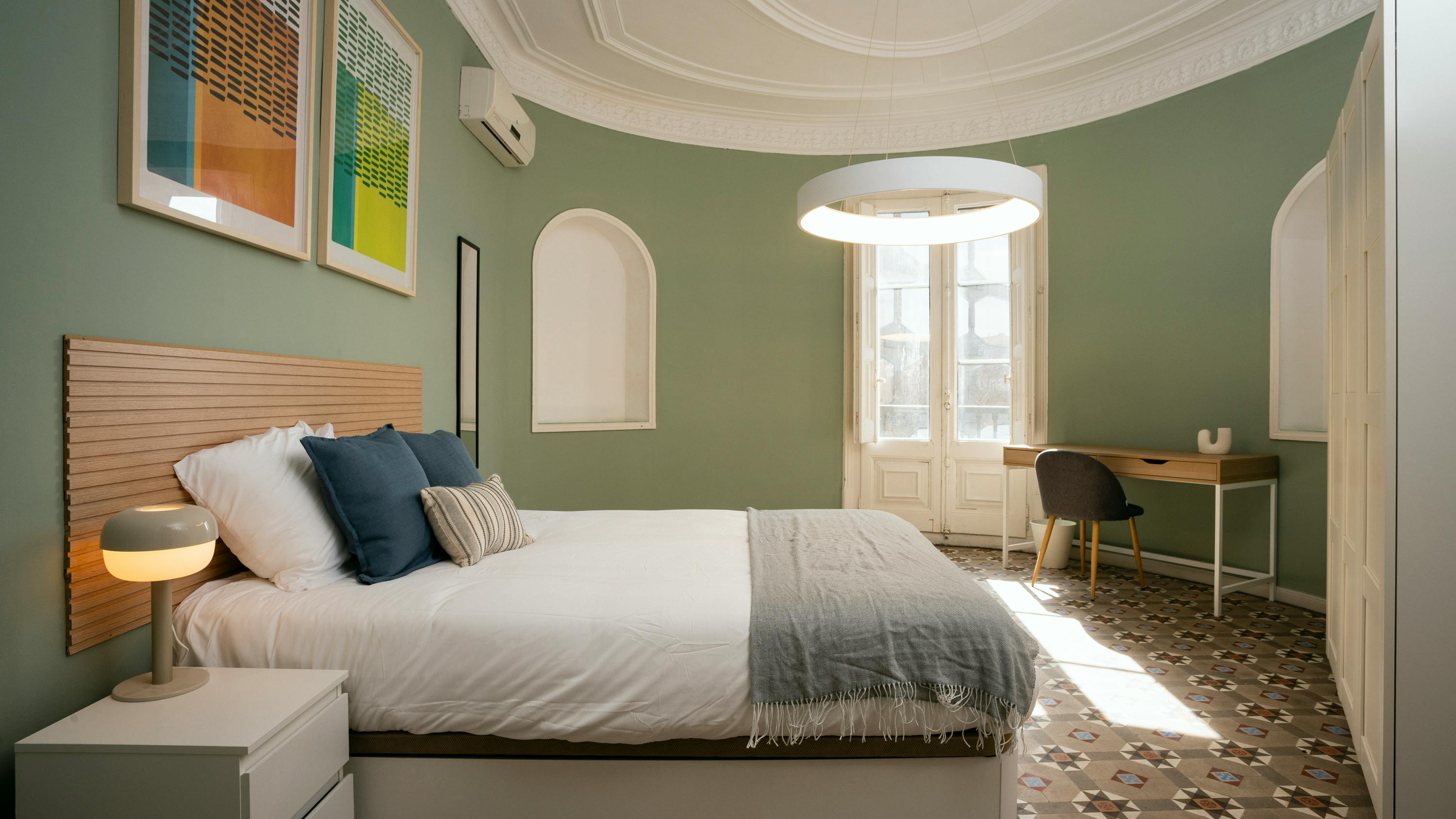 Carrer de Roger de Llúria, Barcelona preview