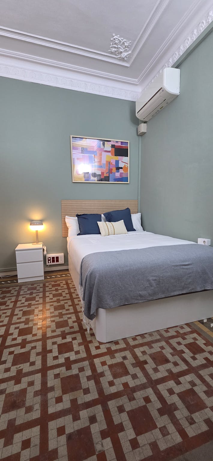 Carrer de Roger de Llúria, Barcelona preview