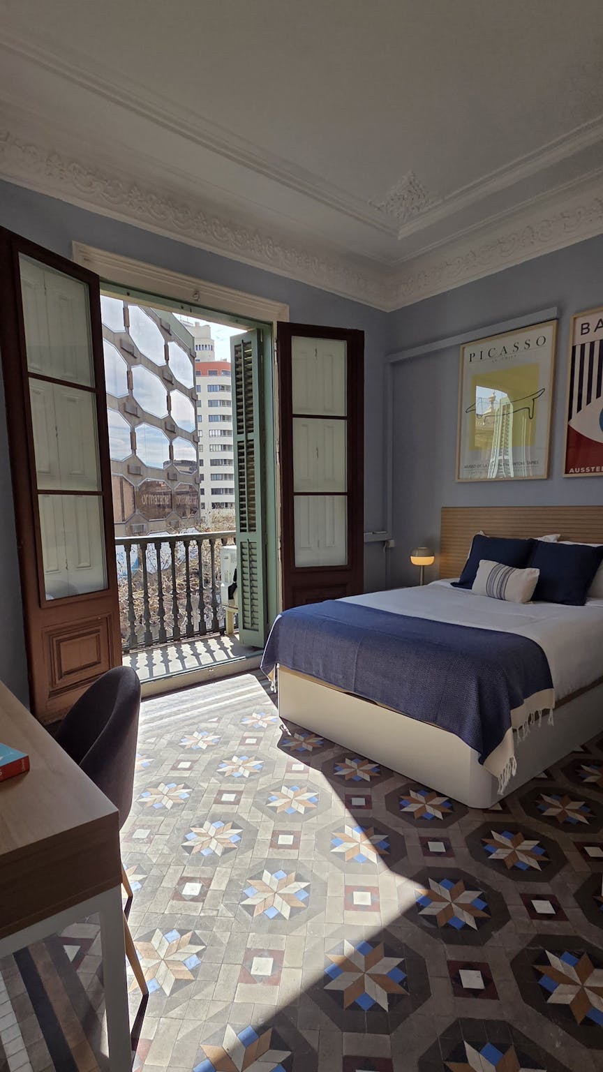 Carrer de Roger de Llúria, Barcelona preview