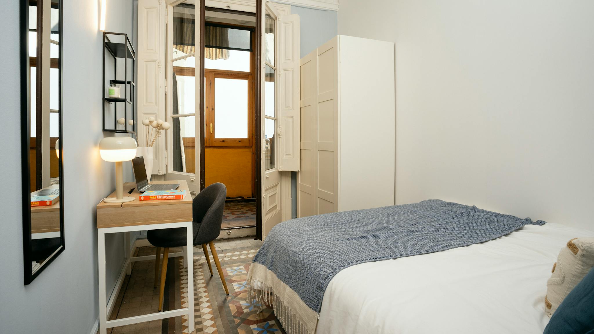 Carrer de Roger de Llúria, Barcelona preview